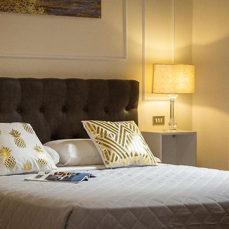 Savoia Exclusive House By Premium Suites Collection Rome Buitenkant foto